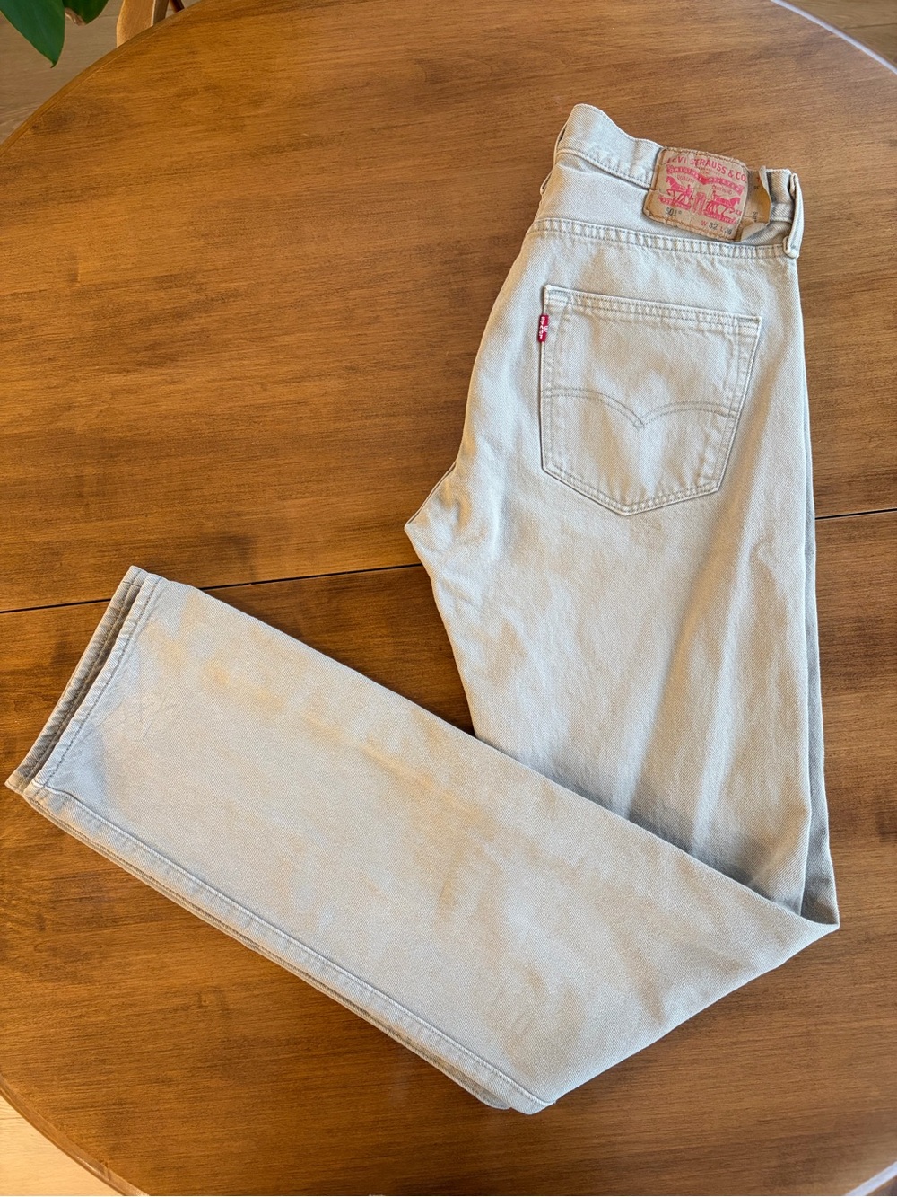 Levi's 501 Men’s Tan Straight Jeans W32 x L36